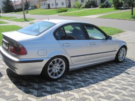 BMW 320d 100kw r.v.2000, klima, alu, xenony